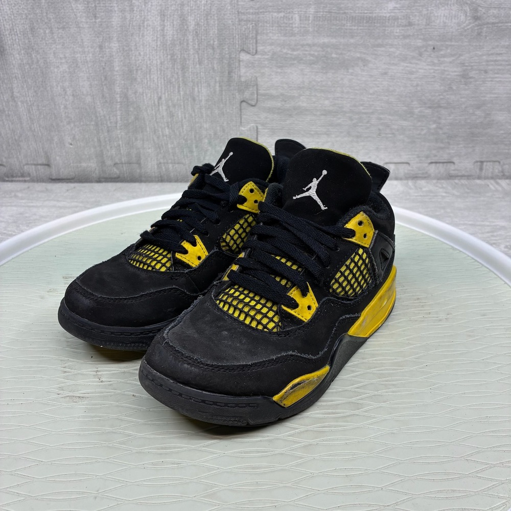 Jordan 4 Retro Thunder Kids 13C Black Yellow Sneakers BQ7669-017